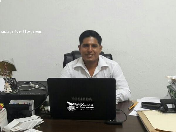 Busco trabajo de asistente o procurador juridico